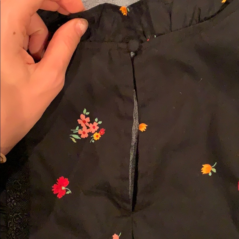 Blouse - Picture 3 of 5